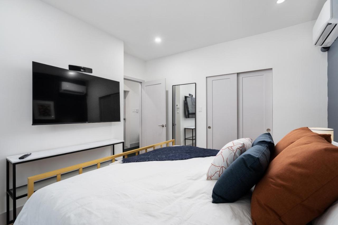 Les Suites Saint-Laurent Montreal Exterior photo